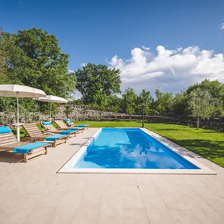 Villa Village „ M „ Malinska