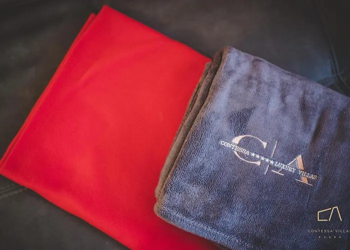 Village „ M „ Malinska