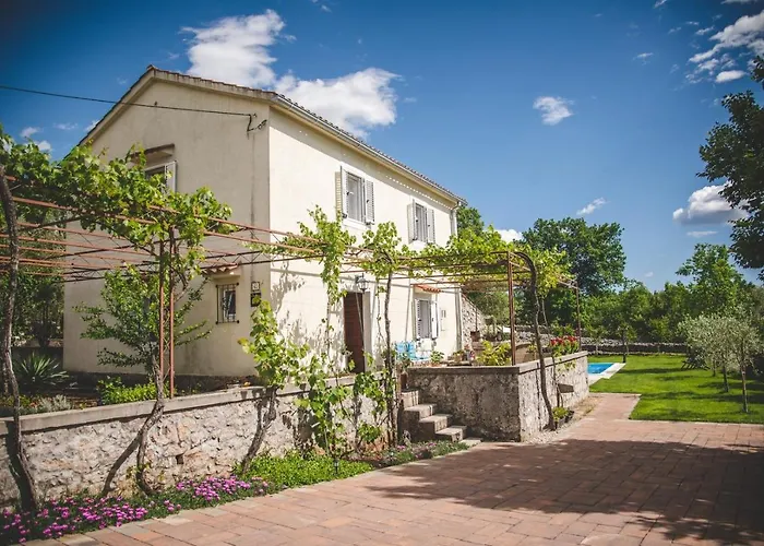 Village „ M „ Villa