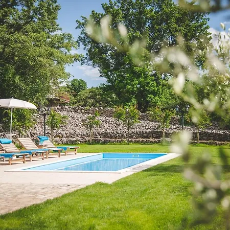 Village „ M „ Villa Malinska